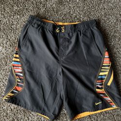 NIKE Swoosh Swim Suit Trunks Shorts Mens Charcoal Gray Orange Mesh Lined Small