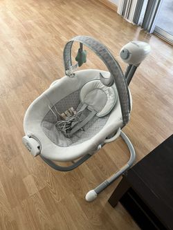 Graco Soothe ‘n’ Sway Swing