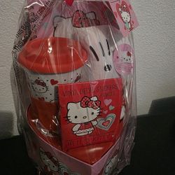 Hello Kitty Sets
