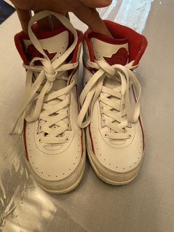 Kid size 4y Jordans In good conditions