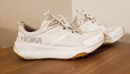 Hoka ( Transport) Size 9.5 Men