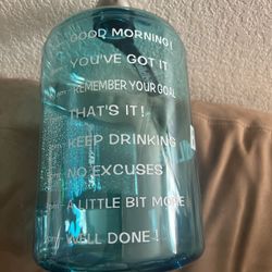 1 Gallon Water Bottle 