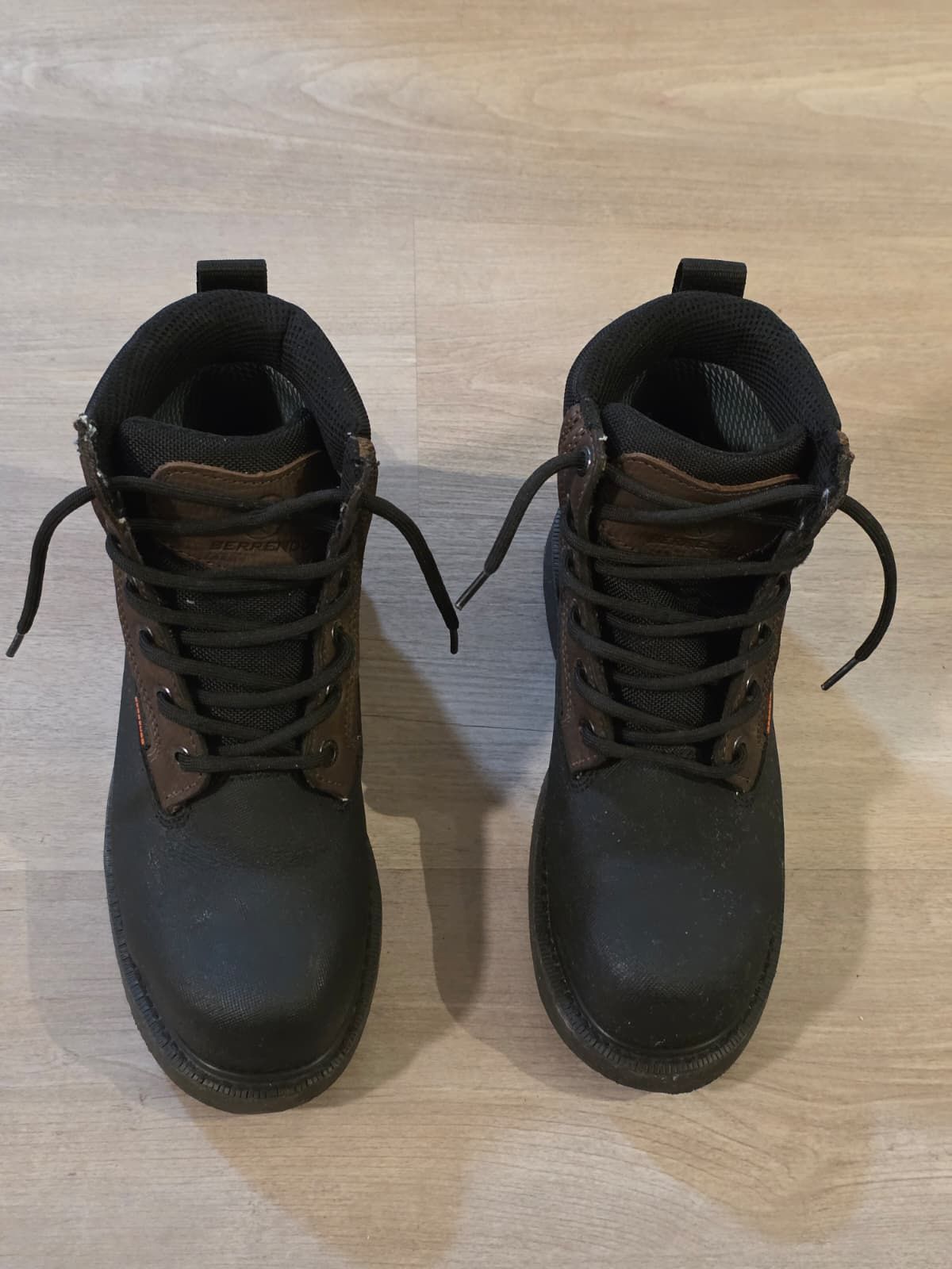 Botas Resistentes A La Electricidad / Boot