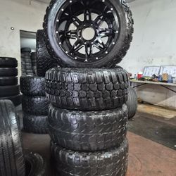 33x12.50r20  Tires & Wheels 