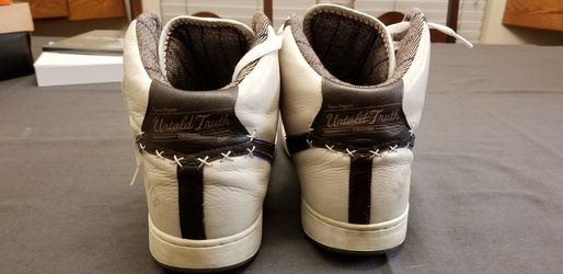 Draaien Gematigd Mysterie Rare Nike untold truth collection John Jordan "Buck"O'Neil high top  sneakers for Sale in Ontario, CA - OfferUp