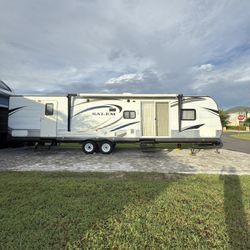2015  Rv Salem