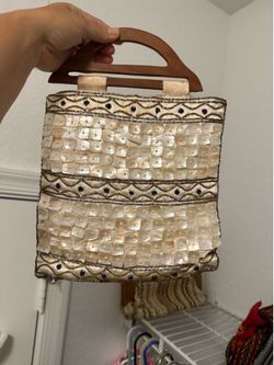 Beaded Shell Handbag with Wood Handle