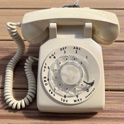 Collectible Rotary Dial Telephone