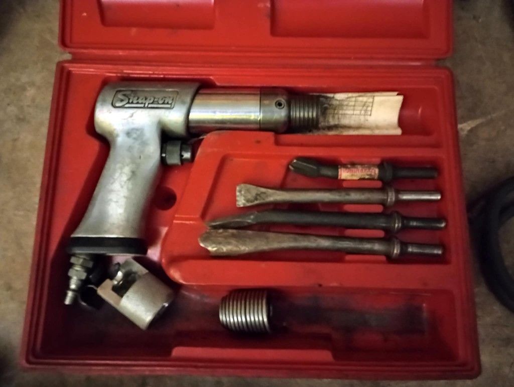 Vintage Snap On PH50D Pneumatic Air Hammer W Case & Accessories