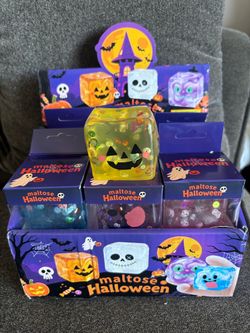 Halloween cube squishys/ Hablo Español