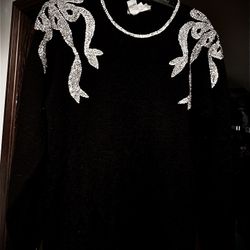 Elegant Women’s Apparel 