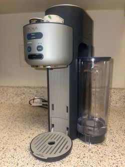 Ninja Thirsti Ultimate drink system