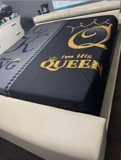 King and Queen Couples Bed Sheet Set