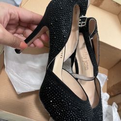 heels black with bright / Tacones Negros Con Brillo