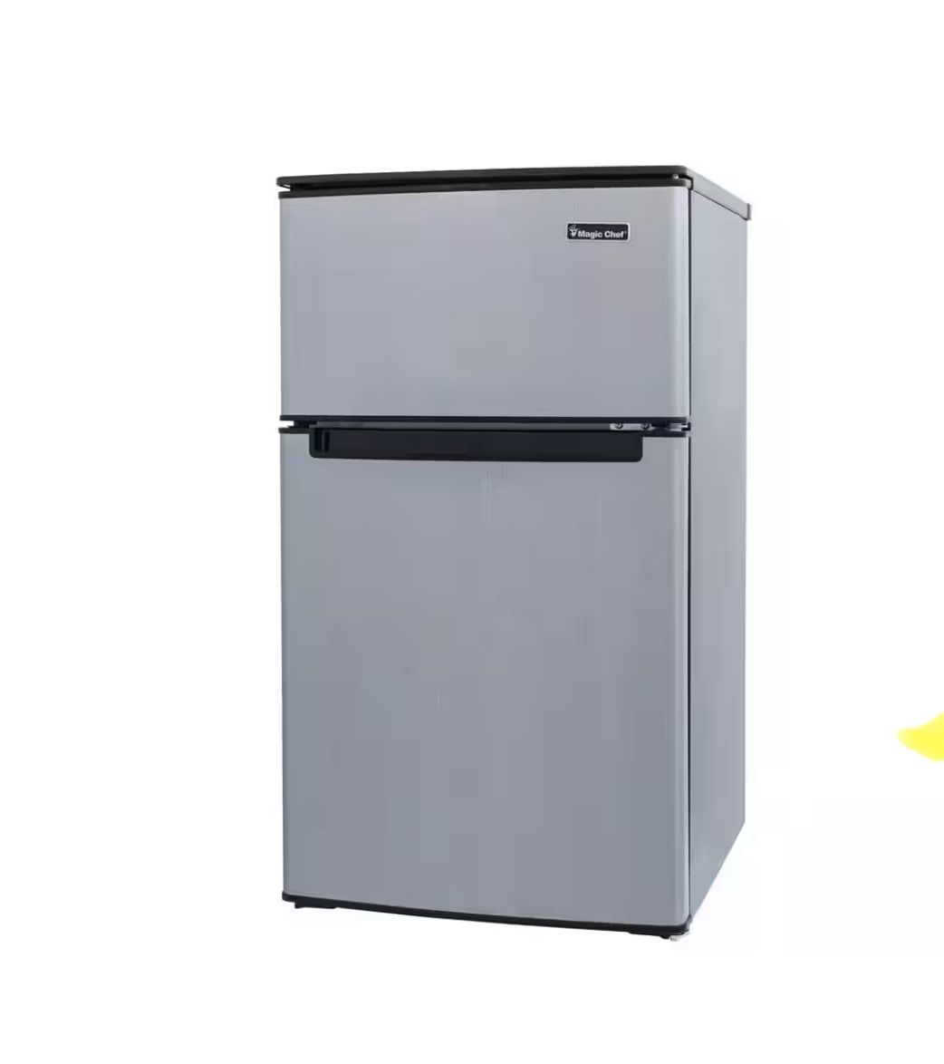 Magic Chef 3.1 cu. ft. Mini Fridge in Stainless Look