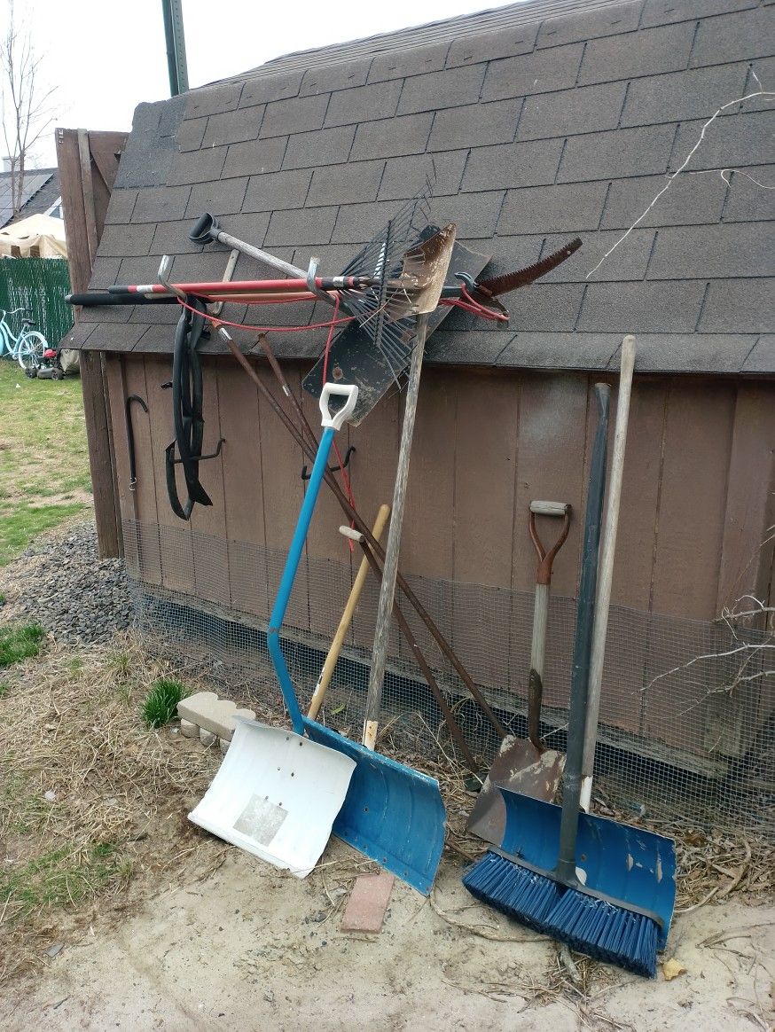 Hand Trucks Cargo Carriers Garden Tools