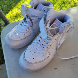 Nike Boys Air Force 1 Mid LE DH2933-111 White Basketball Shoes Sneakers Size 3Y