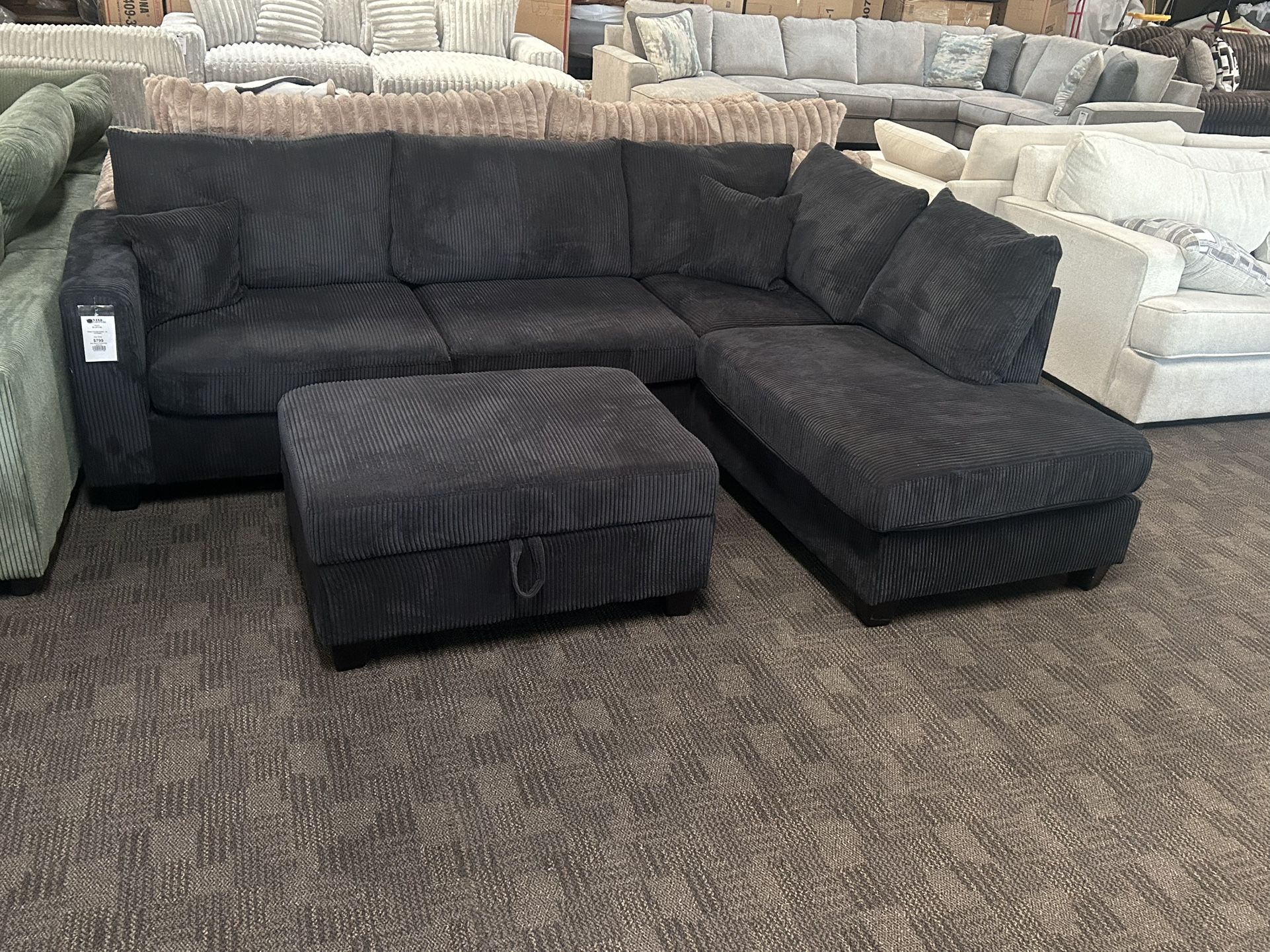 Black Comfy Sectional W/ Storage Ottoman