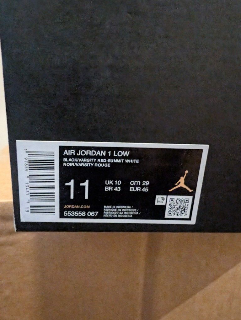 Jordan 1 lows Brand New Mens 11