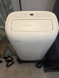 Toshiba Portable Air Conditioner – 10,000 BTU (Model RAC-PD1013CWRU)