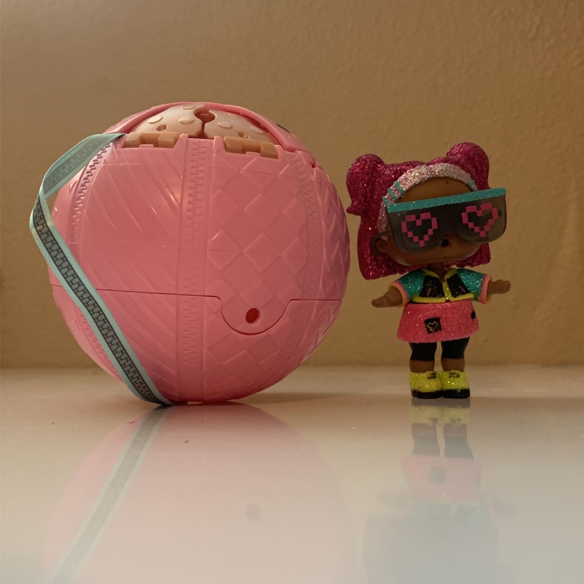 LOL Surprise Doll And Ball