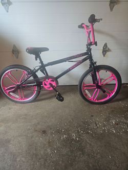 20" Mongoose bike