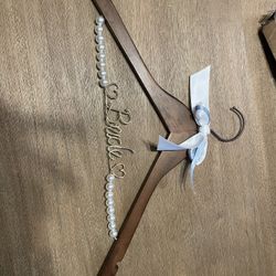 Bridal Hanger