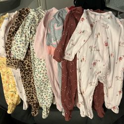 Baby girl sleepers bundle size 6 months NWOT