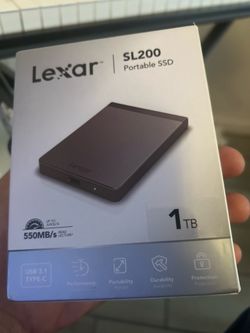 Lexar SL200 Portable SSD 1 TB (TERABYTE) - 550 MB/s