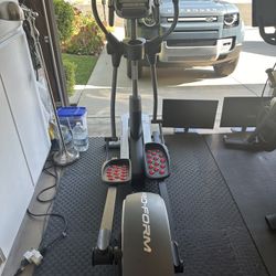 ProForm 14.0 RE elliptical