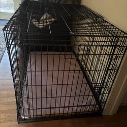 Dog Crate almost new