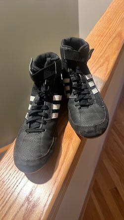 Wrestling Adidas young Men’s 6