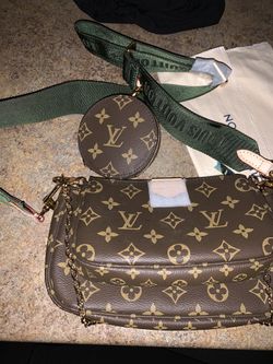 Louis Vuitton Pochette Accessories Monogram