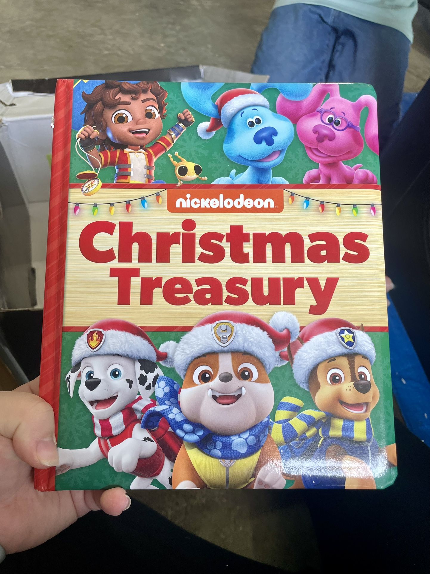 Nickelodeon Christmas Treasury Book
