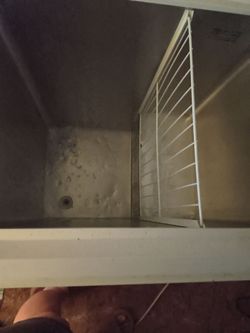 Deep freezer