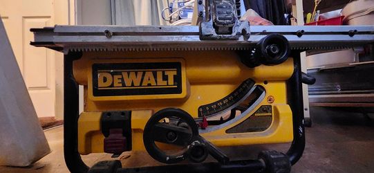 DeWalt Table Saw