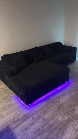 Large couch not boneless couch
