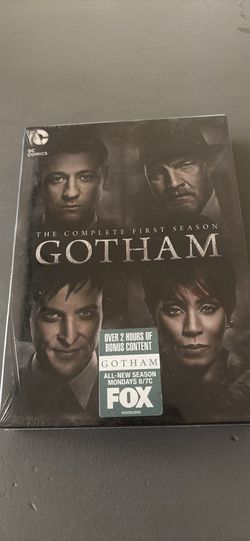 Gotham complete first season