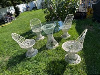 Russell woodard fiberglass patio set
