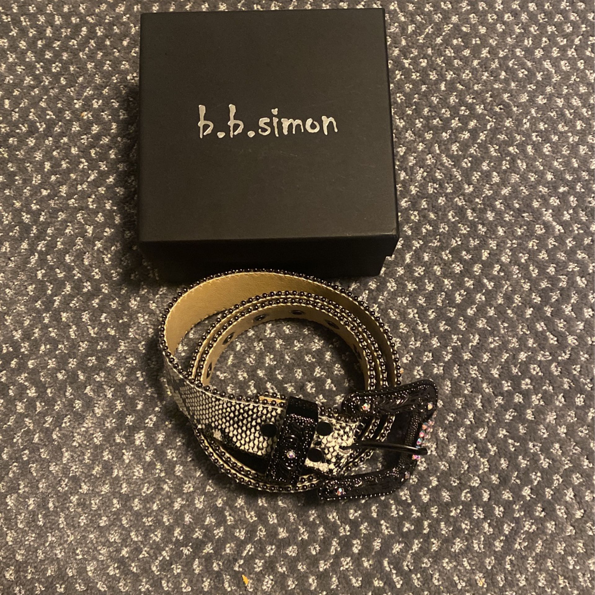 BB.Simon Belt With Box. for Sale in Colorado Springs, CO - OfferUp