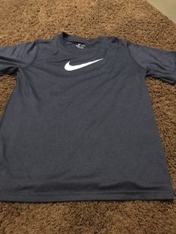 Camiseta para jovencito