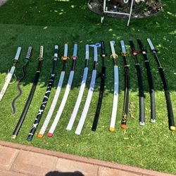 Demon Slayer Swords - Cosplay