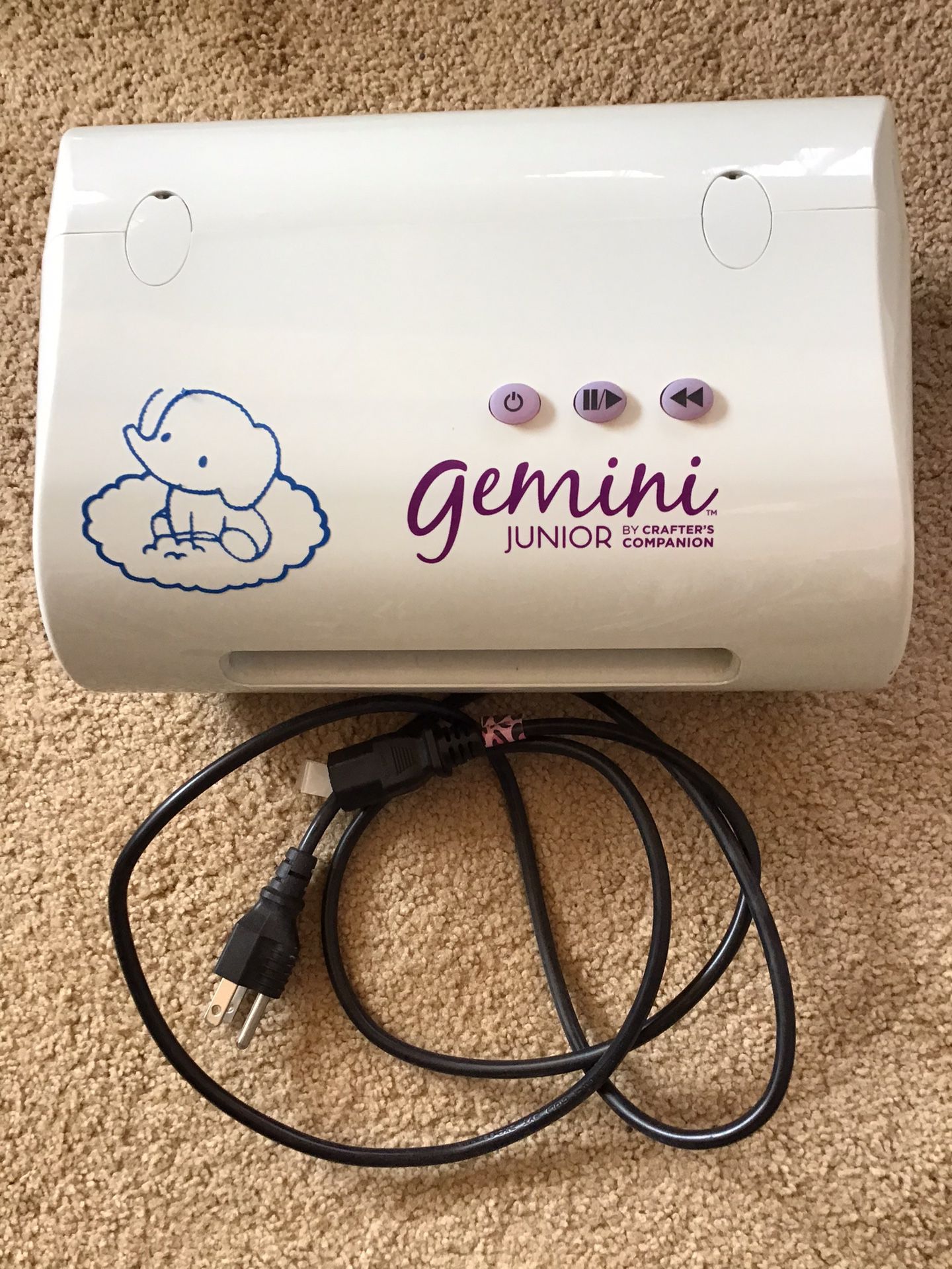 Gemini Junior By Crafters Companion Die Cut And Emboss Machine