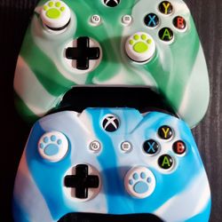 Custom Xbox One Controllers