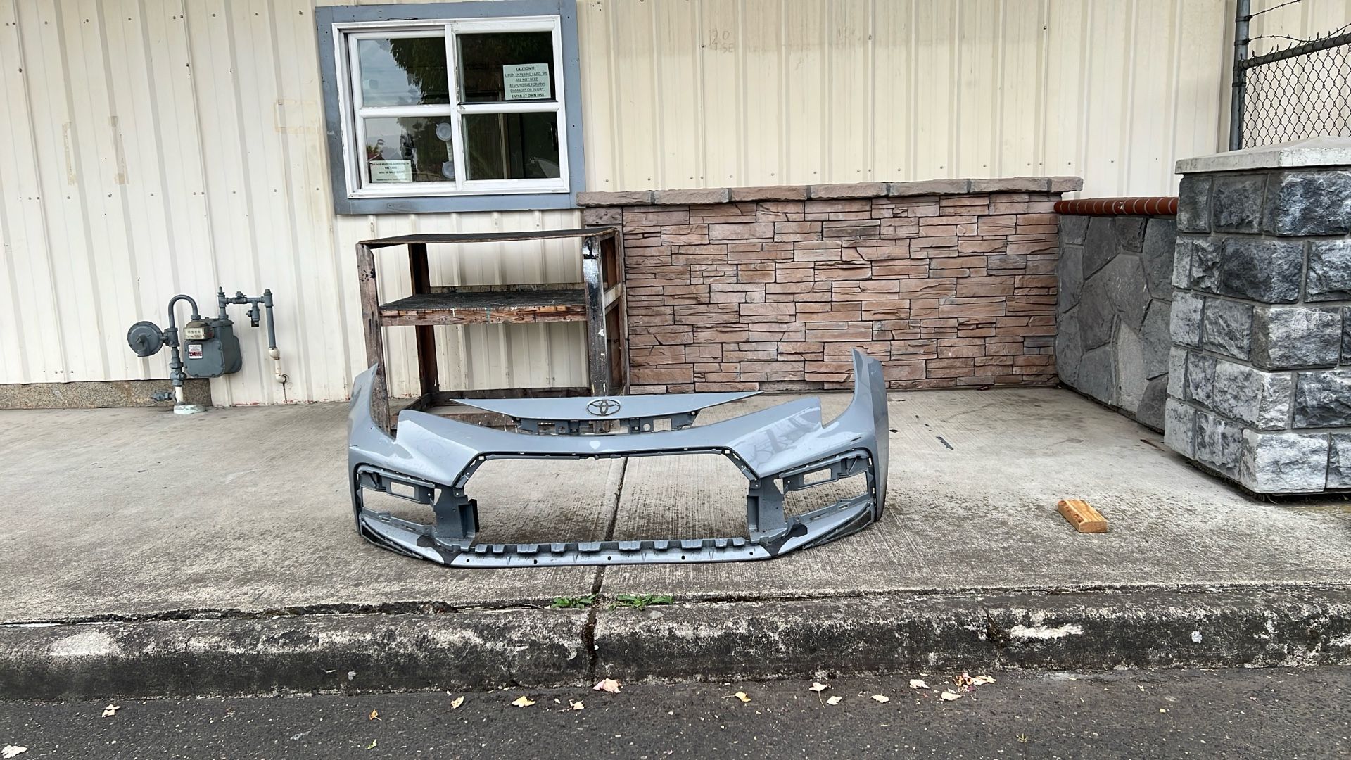 2020 To 2021 Toyota Corolla Front Bumper Cover #B931 TO1000 460