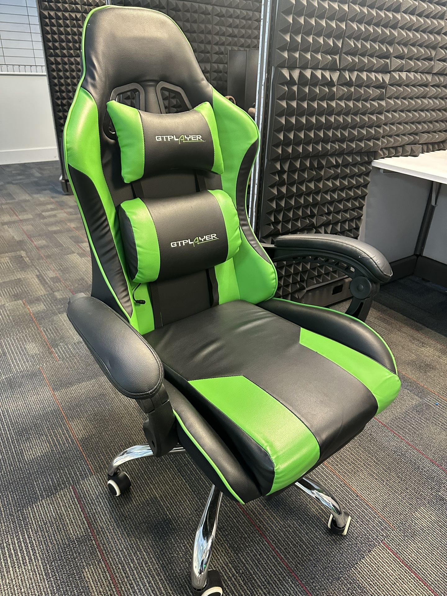 Gaming / Office Chair