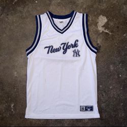 Vintage New York Yankees Basketball Jersey