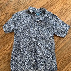 Sharks Boys Button Down Shirt Size Medium (8)