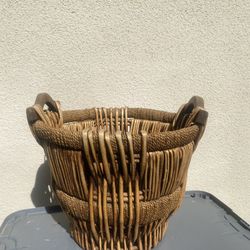 Vintage Woven Basket With Wood Handles 