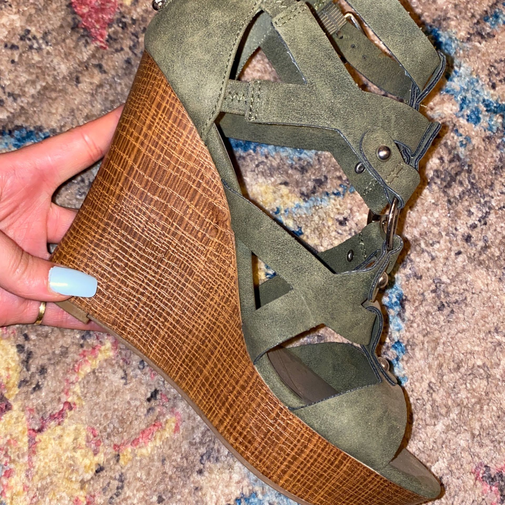 Guess Earthy Green Wedges